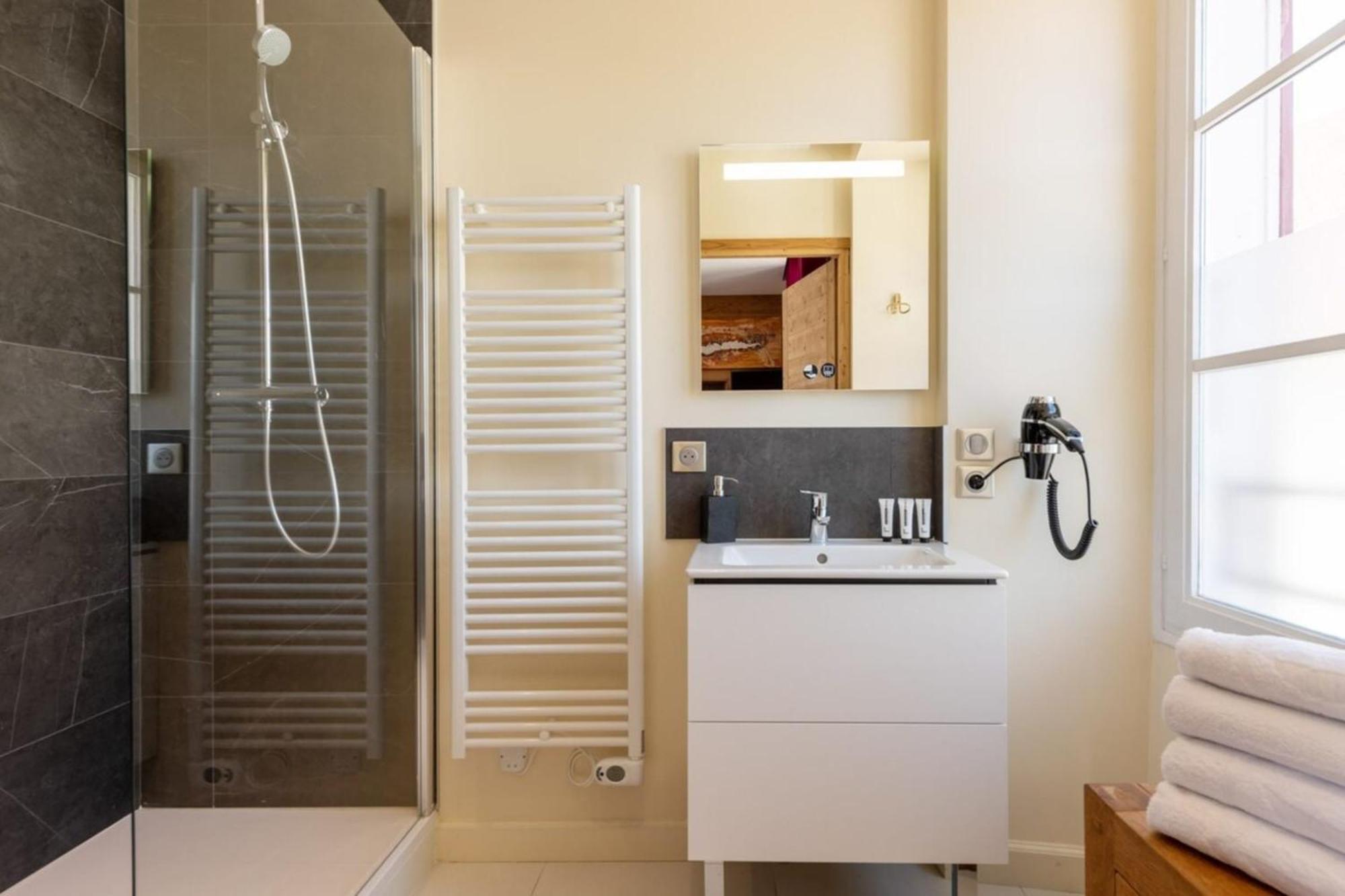 Carpates Annecy Rent Lodge ภายนอก รูปภาพ